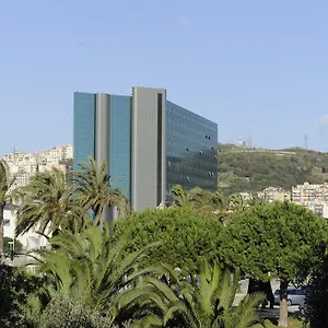 Tower Airport - & Conference Center Hotell