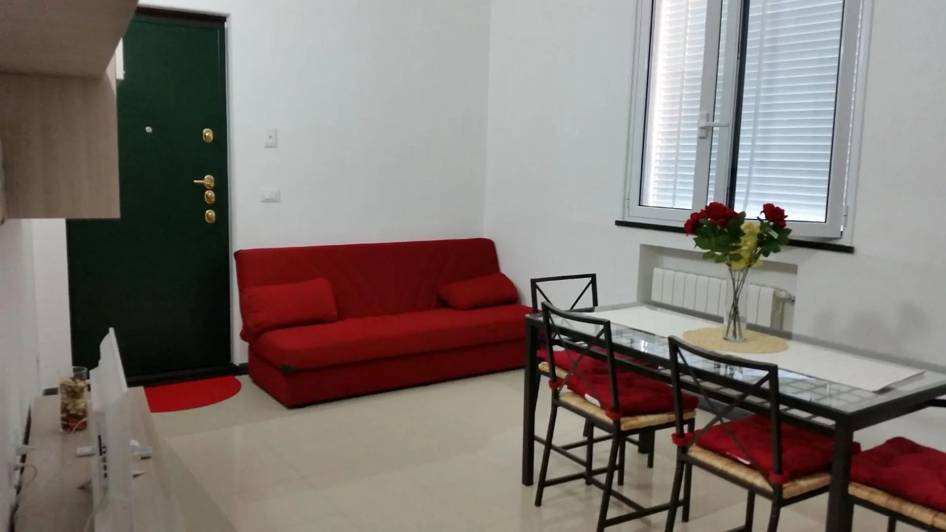 Nice Apartment With Sea View In Genoa